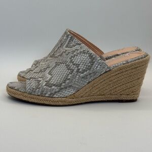 Stylish Gray Wedge Sandals